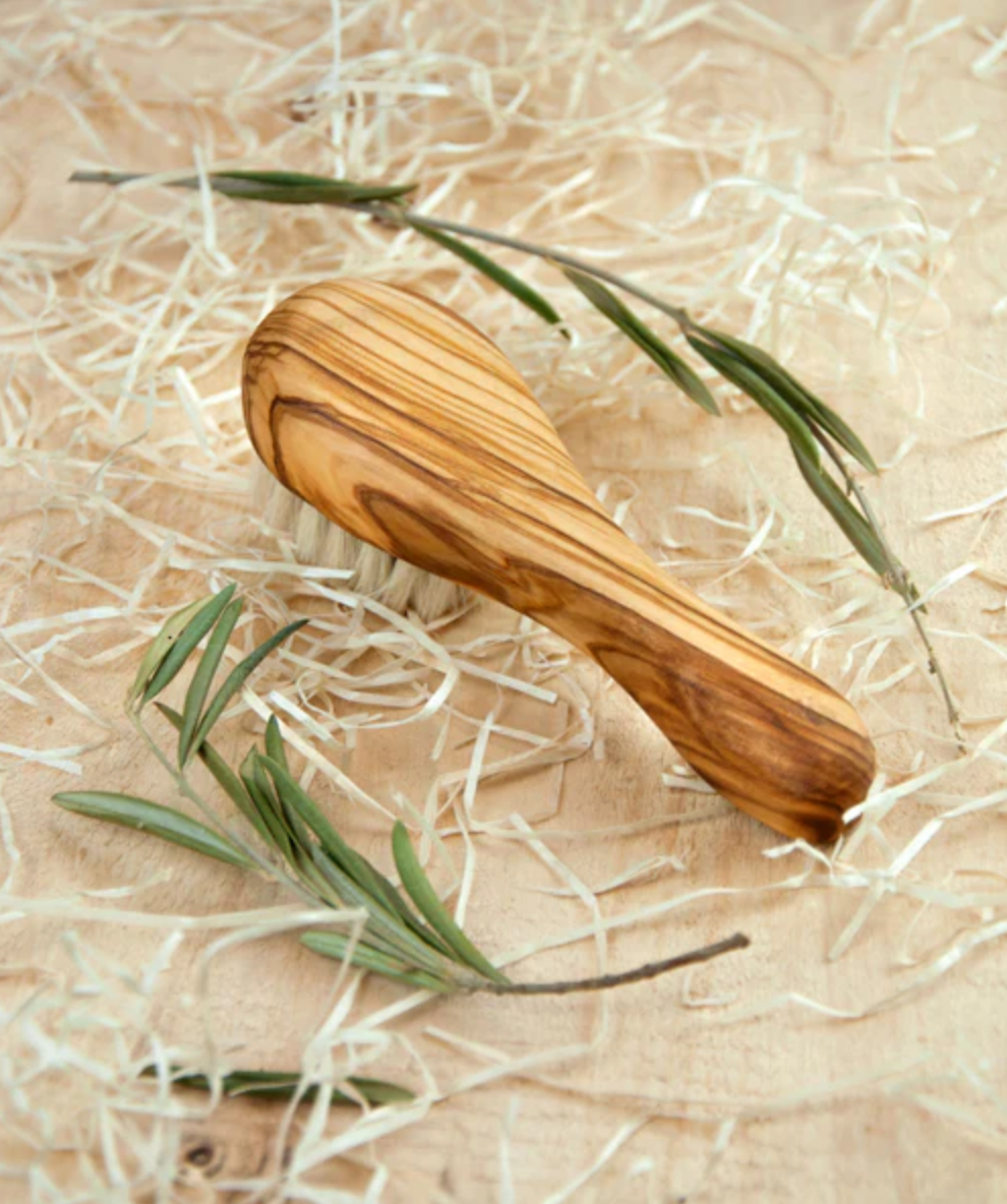 Cepillo de madera para masaje facial
